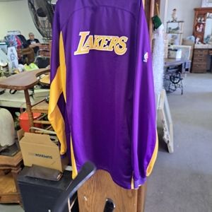 Kobe Lakers jersey and long jacket